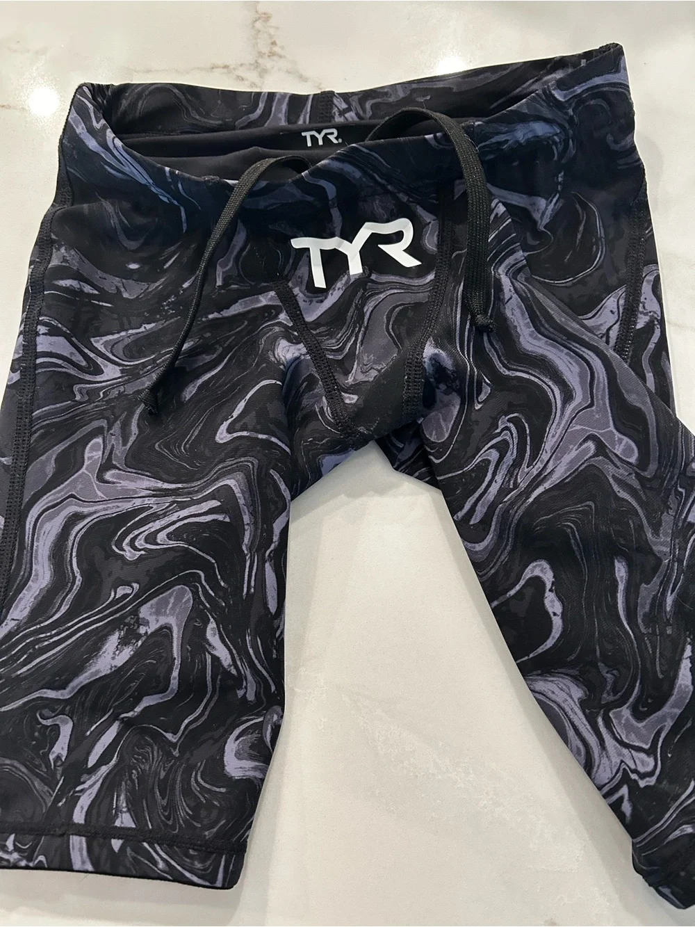 TYR Mens Tresher Jammer Tech Suit Black Marble 18 NWOT